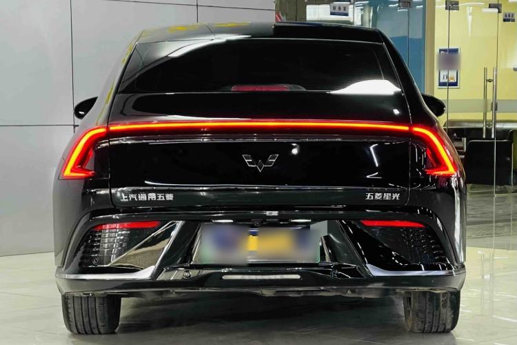 Used Wuling Xingguang 2023 70 Standard Edition
