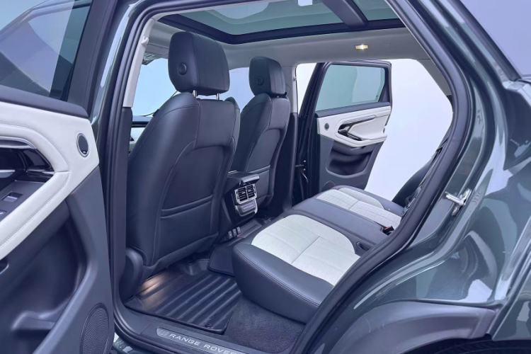 Used Land Rover Range Rover Evoque 2021 Range Rover Velar L 249PS R-Dynamic First Edition
