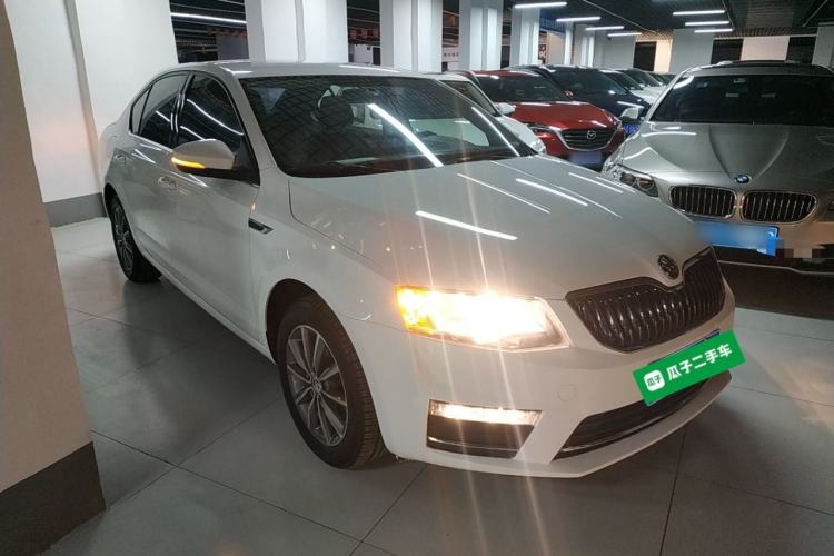 Used Skoda Octavia 2017 1.6L Automatic Chuanxing Edition
