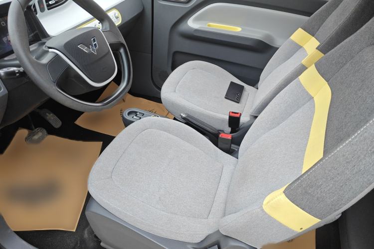 Used Wuling Hongguang MINIEV 2021 Macaron Premium Model – Lithium Iron Phosphate
