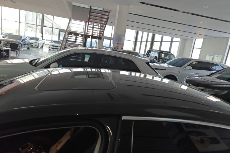 Used Volkswagen Magotan 2013 2.0 TSI Prestige Model
