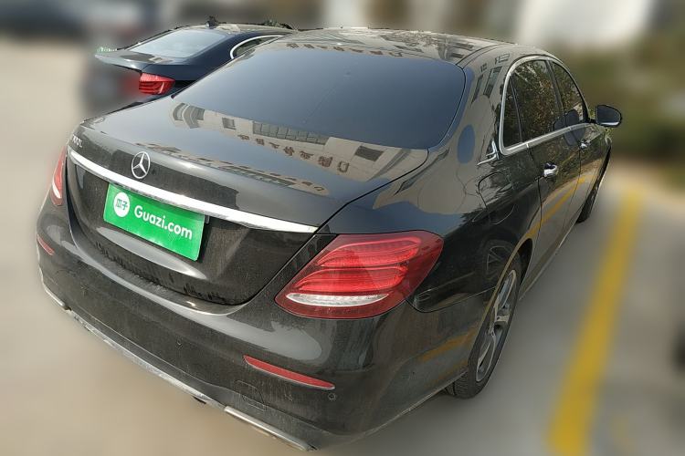 Used Mercedes-Benz E-Class 2017 E 300 L Sporty and Stylish Model