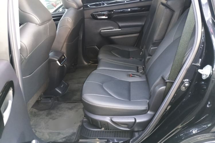 Used Toyota Highlander 2022 Dual-Engine 2.5L Four-Wheel Drive Prestige Version 7 Seats