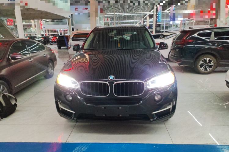 Used BMW X5 2015 xDrive28i
