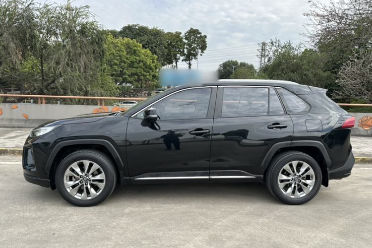 Used Toyota Wildlander 2020 2.0L CVT Two-Wheel Drive Luxury Edition