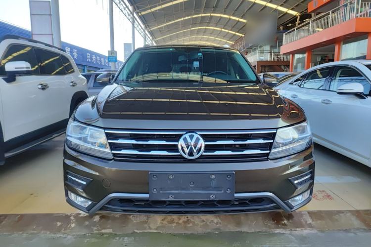 Used Volkswagen Tiguan L 2017 330TSI Automatic Two-Wheel Drive Comfort Edition
