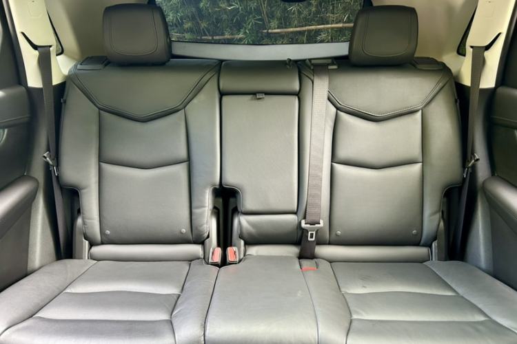 Used Cadillac XT5 2018 25T Luxury Model
