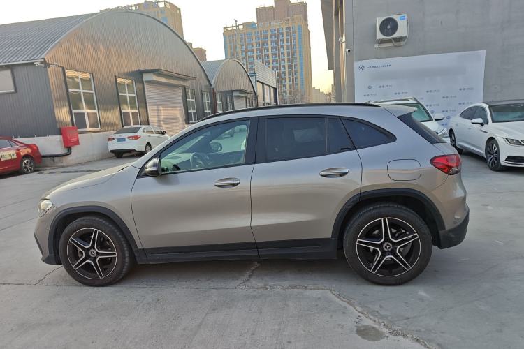 Used Mercedes-Benz GLA 2020 GLA 200 4MATIC
