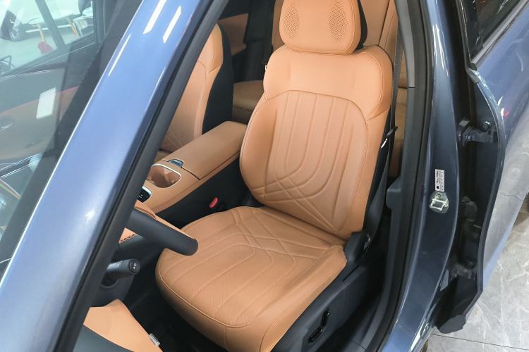 Used  Galaxy Xingjian 7 EM-i 2025 120km Flagship Edition
