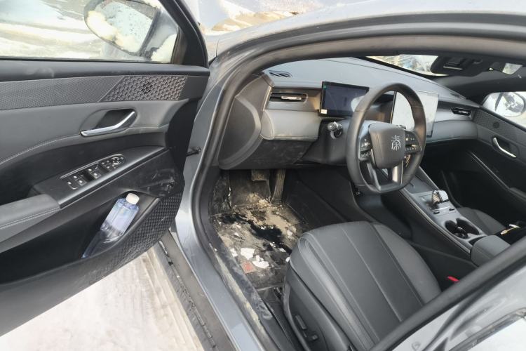 Used BYD Qin PLUS 2025 DM-i Smart Drive 120KM Superior Model