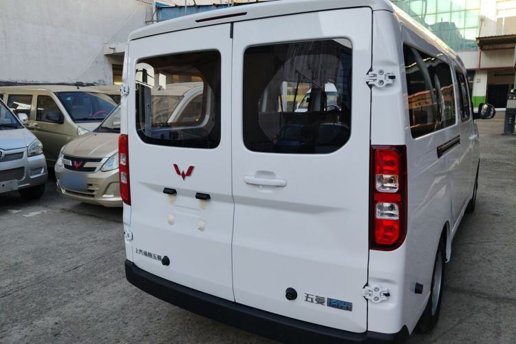 Used Wuling Yangguang 