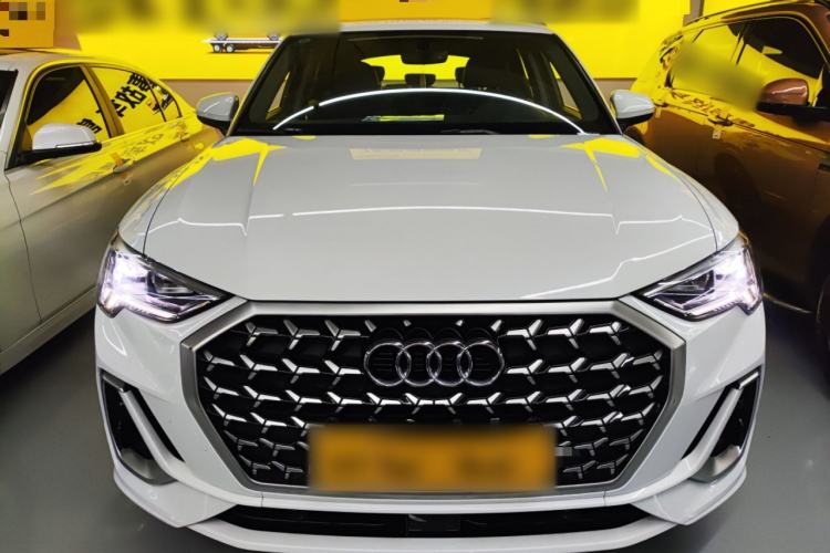 Used Audi Q3 2024 35 TFSI Fashion Dynamic Edition
