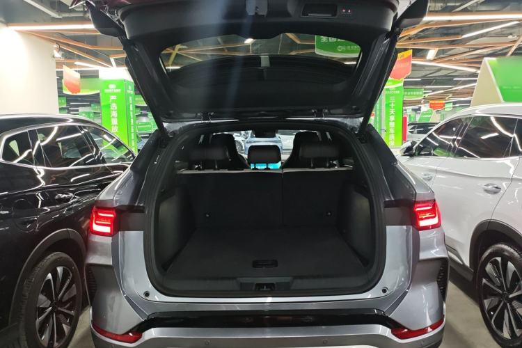 Used BYD Song PLUS New Energy 2025 DM-i Smart Drive 112KM Prestige Model