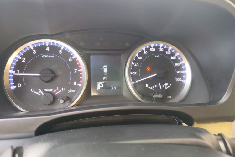 Used Toyota Highlander 2018 2.0T Two-Wheel Drive Elite Version 5 Seats China VI Standard
