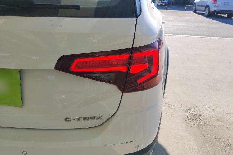 Used Volkswagen C-TREK 2017 230TSI DSG Comfort Version