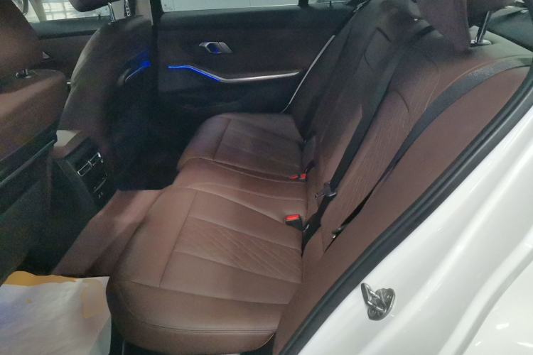 TDK.VehicleDetails.img