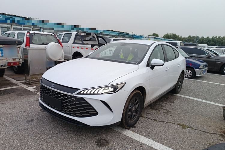 Used BYD Qin PLUS 2025 DM-i Smart Drive 55KM Leading Model
