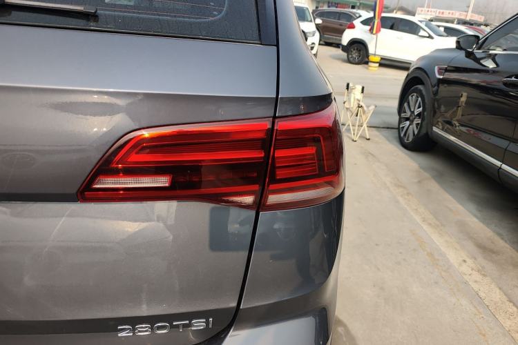 Used Volkswagen Tharu 2021 280TSI Two-Wheel-Drive Luxury Plus Edition