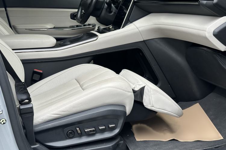 Used Nio ES8 2020 415 km Range 6-Seater Version