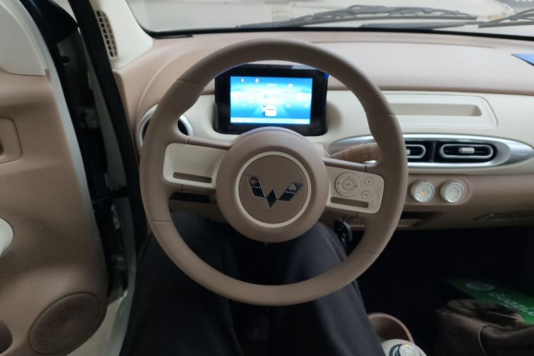 Used Wuling Hongguang MINIEV 2025 Four-Door Version Advanced Edition
