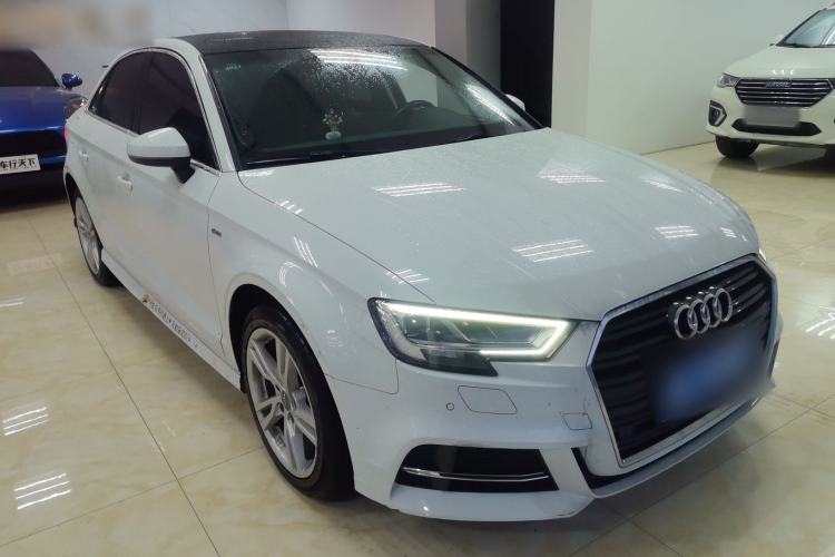 Used Audi A3 2019 Limousine 35 TFSI Fashion Edition China VI Emission Standard