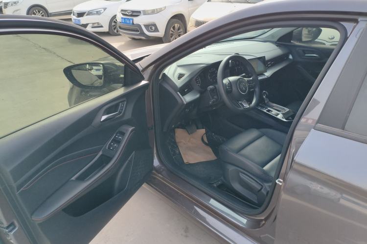 Used MG 5 2023 180 DVVT CVT Luxury Edition
