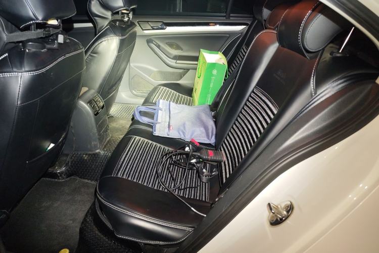 Used Volkswagen Sagitar 2015 1.6L Automatic Comfort Model
