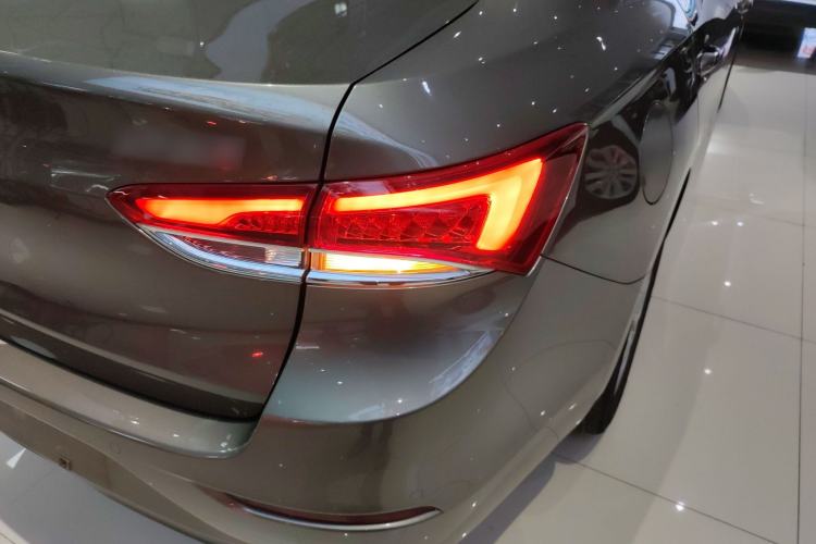 Used Buick GT 2019 15T Dual-Clutch Connected Elite Model China VI
