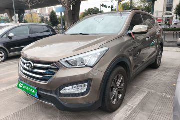 Used Hyundai Santa Fe 2013 2.4L Automatic Two-Wheel Drive Smart Version