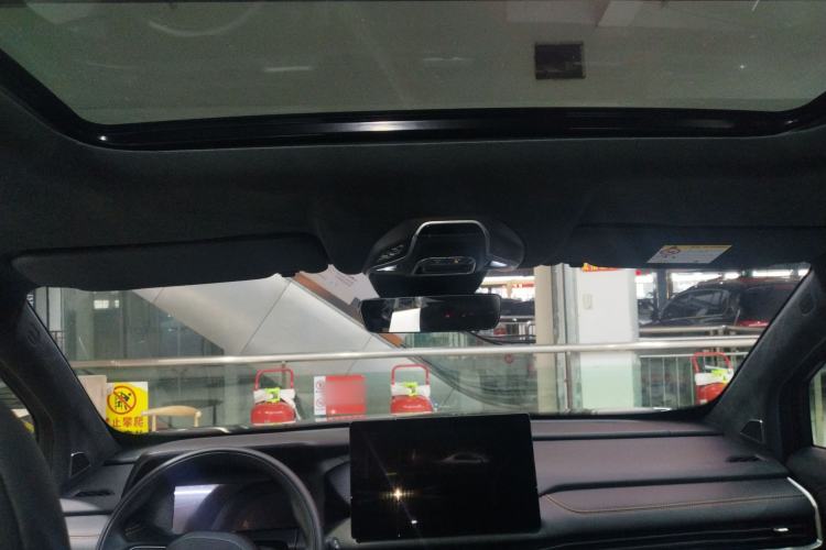 Used Geely Auto Haoyue L 2025 2.0T DCT Luxury Edition
