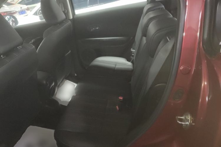 Used Honda Vezel 2015 1.8L CVT 2WD Elite Model
