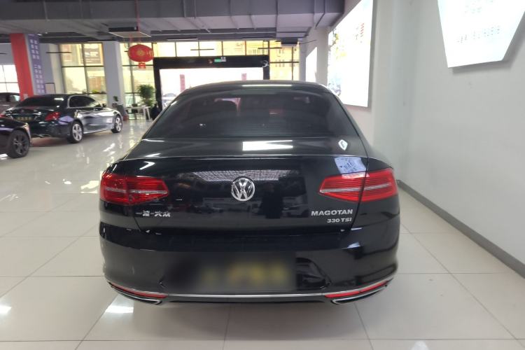 Used Volkswagen Magotan 2018 Facelift 330TSI DSG Luxury Model
