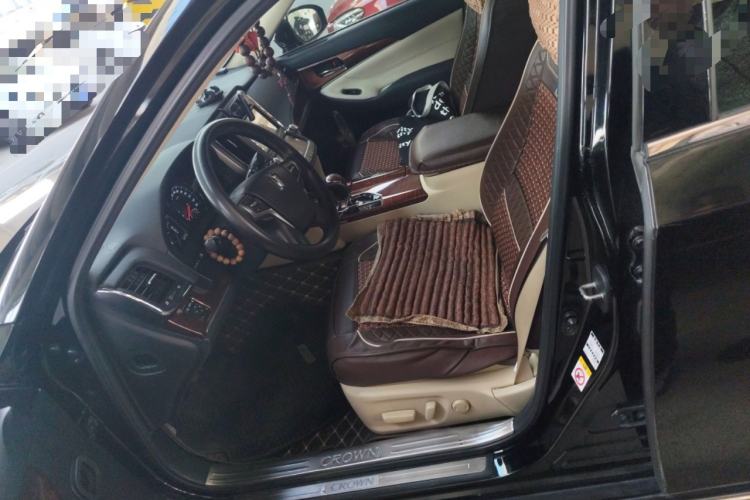 Used Toyota Crown 2015 2.5L Smart Edition
