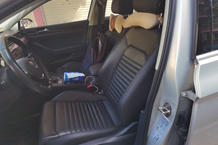 Used Volkswagen Magotan 2018 Facelift 330TSI DSG Luxury Model
