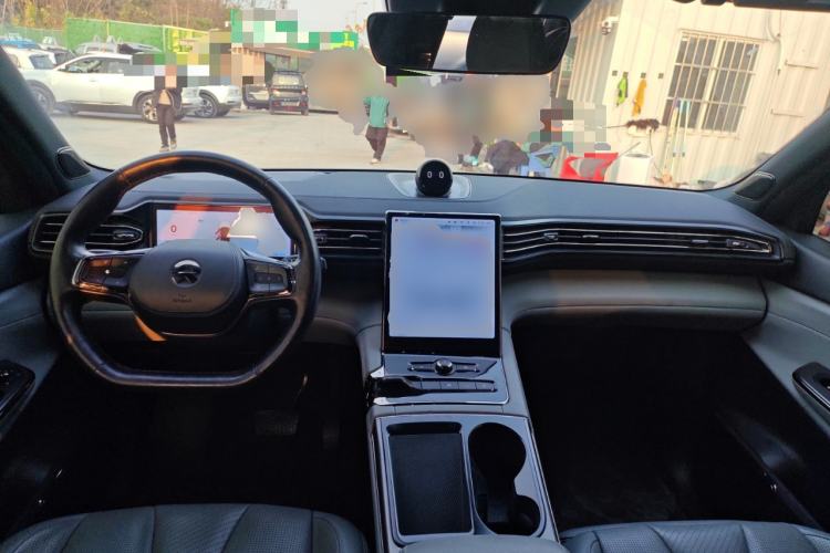 Used Nio ES8 2020 415 km Range 6-Seater Version