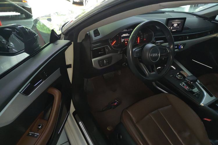 Used Audi A5 2017 Coupe 40 TFSI Fashion Model