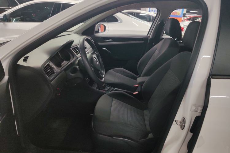 Used Volkswagen Lavida 2017 1.6L Automatic Fashion Edition
