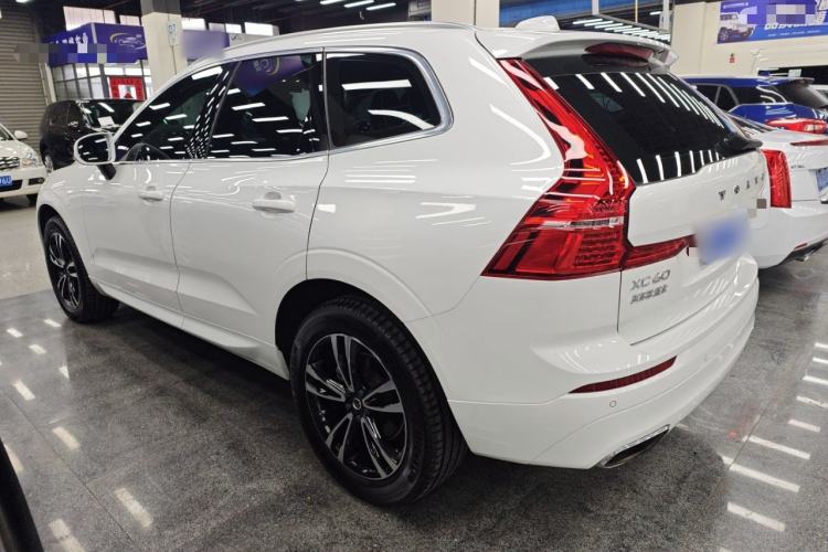 Used Volvo XC60 2019 T5 4x4 Zhiyuan Edition China VI Standard