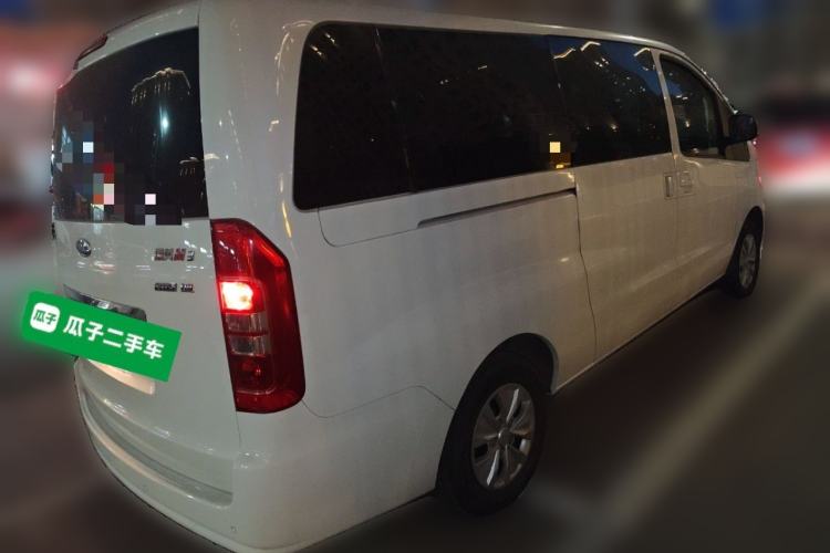 Used JAC Refine M3 2023 PLUS 1.8L 9-Seater Smart Connectivity Version