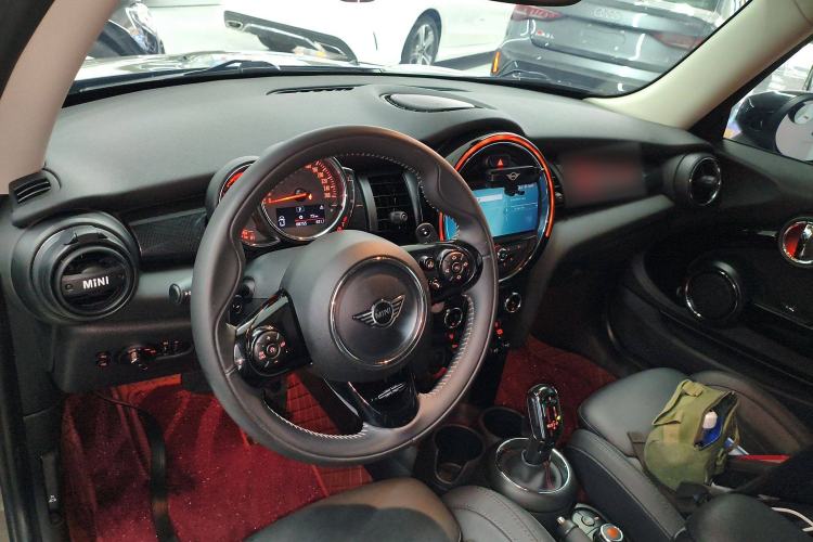 Used  MINI 2019 2.0T COOPER S Artist
