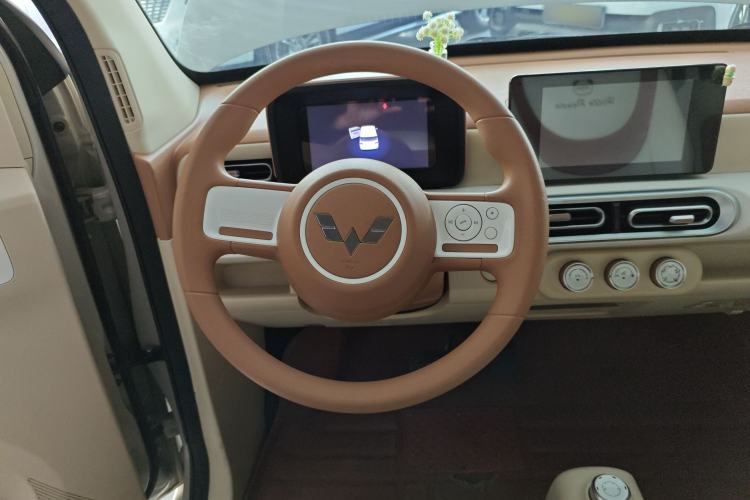 Used Wuling Hongguang MINIEV 2024 3rd Generation 215km Advanced Version