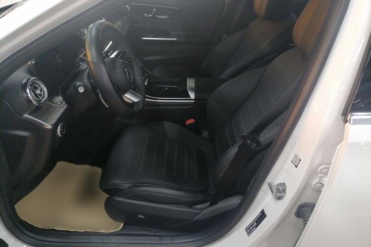 Used Mercedes-Benz C-Class 2023 C 200 L Sport Edition
