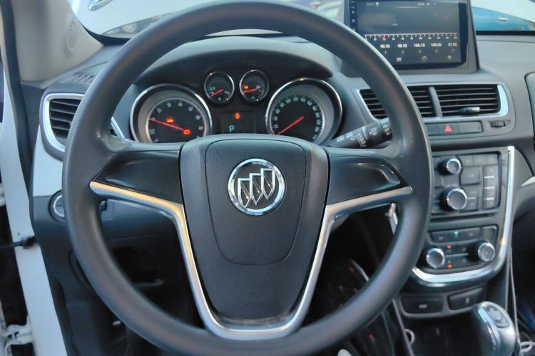 Used Buick Encore 2015 1.4T Automatic Two-Wheel Drive Urban Elite Version
