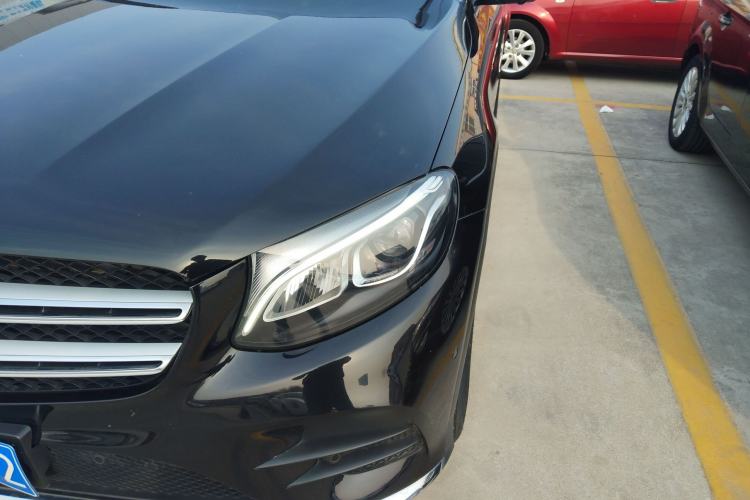 Used Mercedes-Benz GLC 2019 Facelift GLC 260 L 4MATIC Luxury Model
