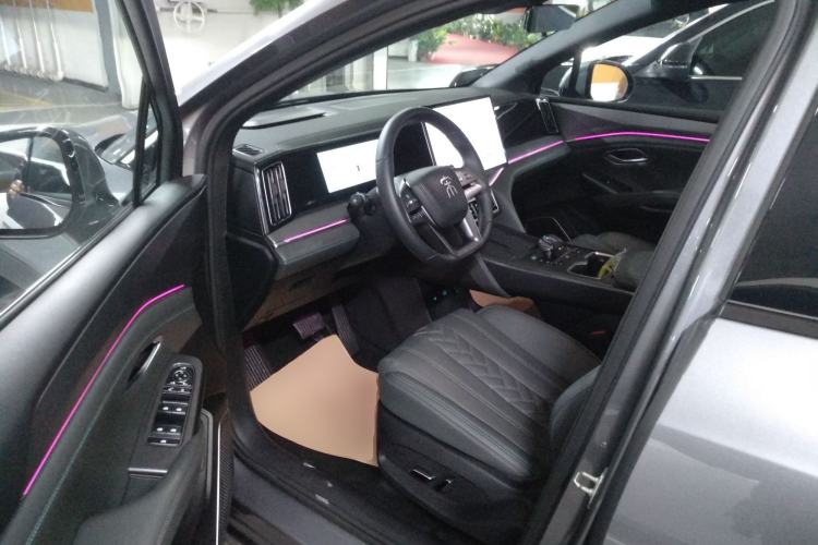 Used BYD Song L DM-i 2025 Intelligent Driving Version 112 km Beyond-Range Type