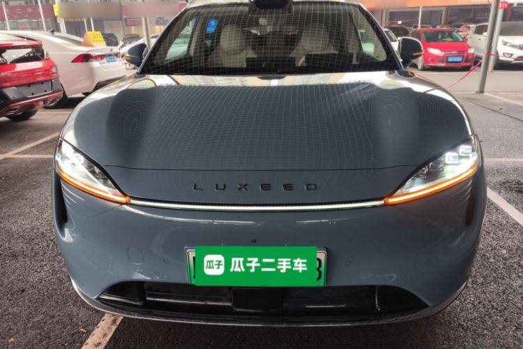 Used Hima Luxeed R7 2024 All-Electric 736 km Ultra
