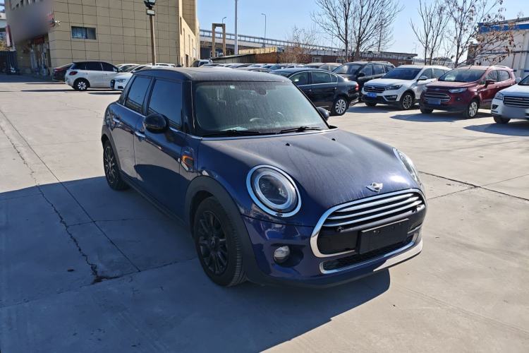 Used  MINI 2016 1.5T COOPER Five-Door Edition
