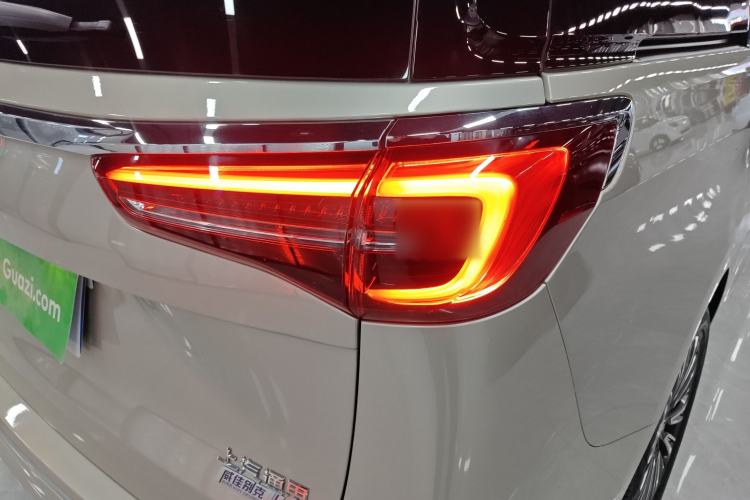 Used Buick GL8 2022 ES Land Cruiser 653T Luxury Model
