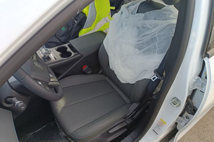 Used BYD Qin PLUS 2025 DM-i Smart Drive 55KM Leading Model
