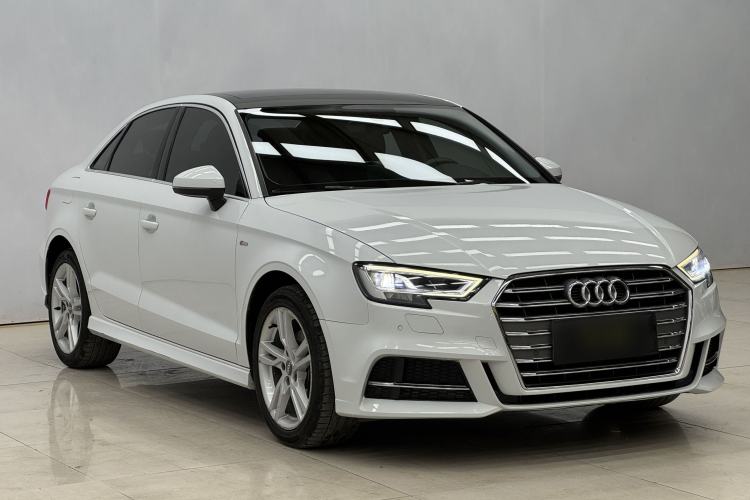 Used Audi A3 2020 Limousine 35 TFSI Fashion Edition China VI Emission Standard